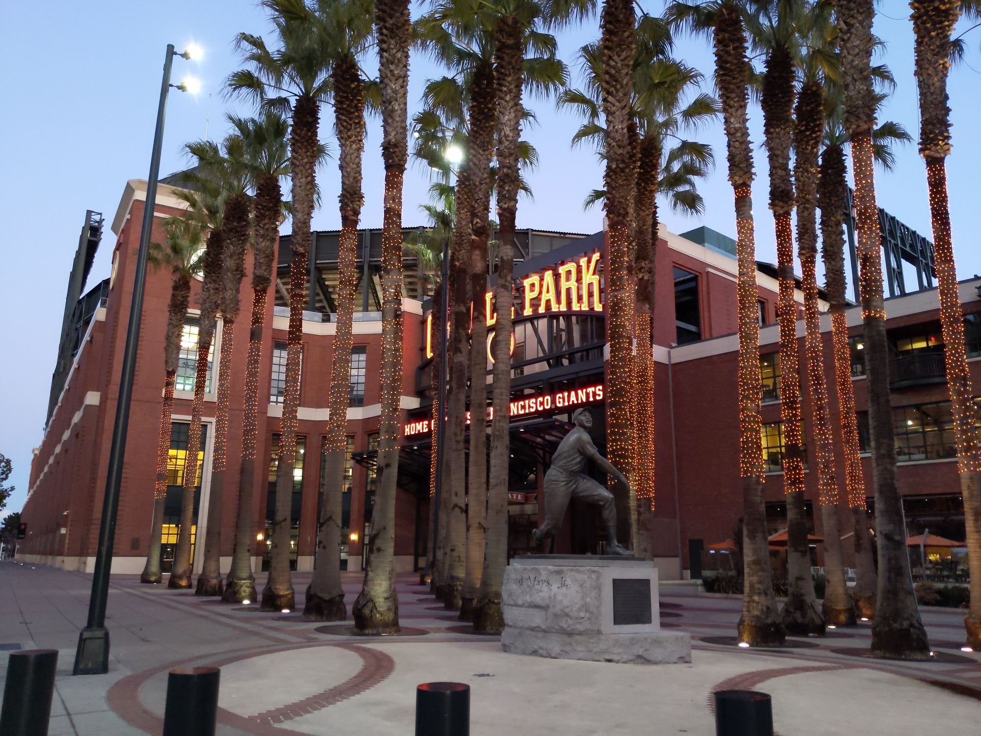 Willie Mays Plaza and the palm trees outside Oracle Park